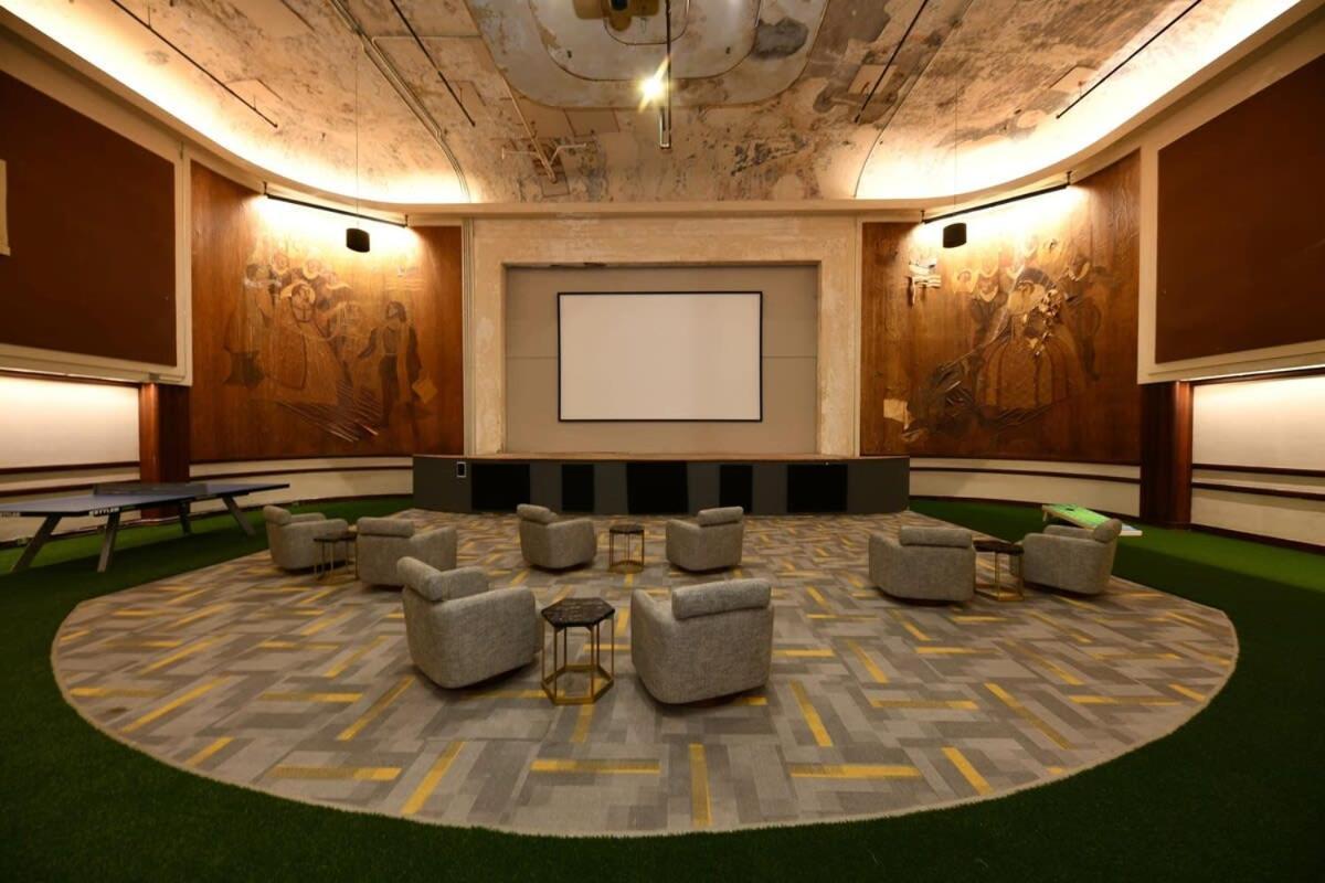 Modern Downtown Apartment 2Br 2Ba By Cozysuites Indianapolis Bagian luar foto